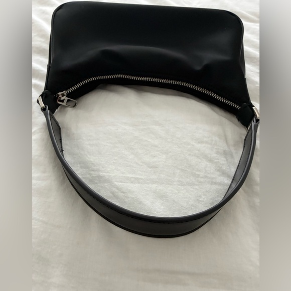 Small Mango Shoulder Bag - Picture 3 of 7